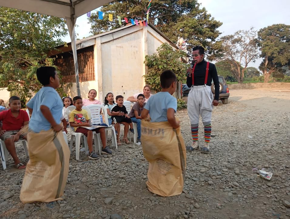 Vecinos de Las Cañitas fortalecen tradiciones religiosas y culturales del cantón