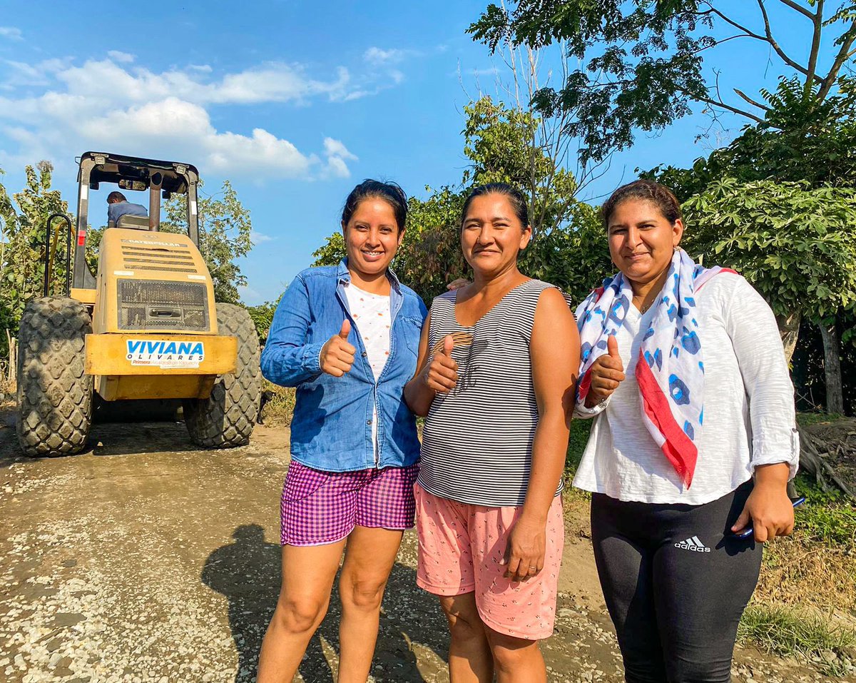 Reconformación de vías en Hacienda La Lola, San Jacinto de Yaguachi